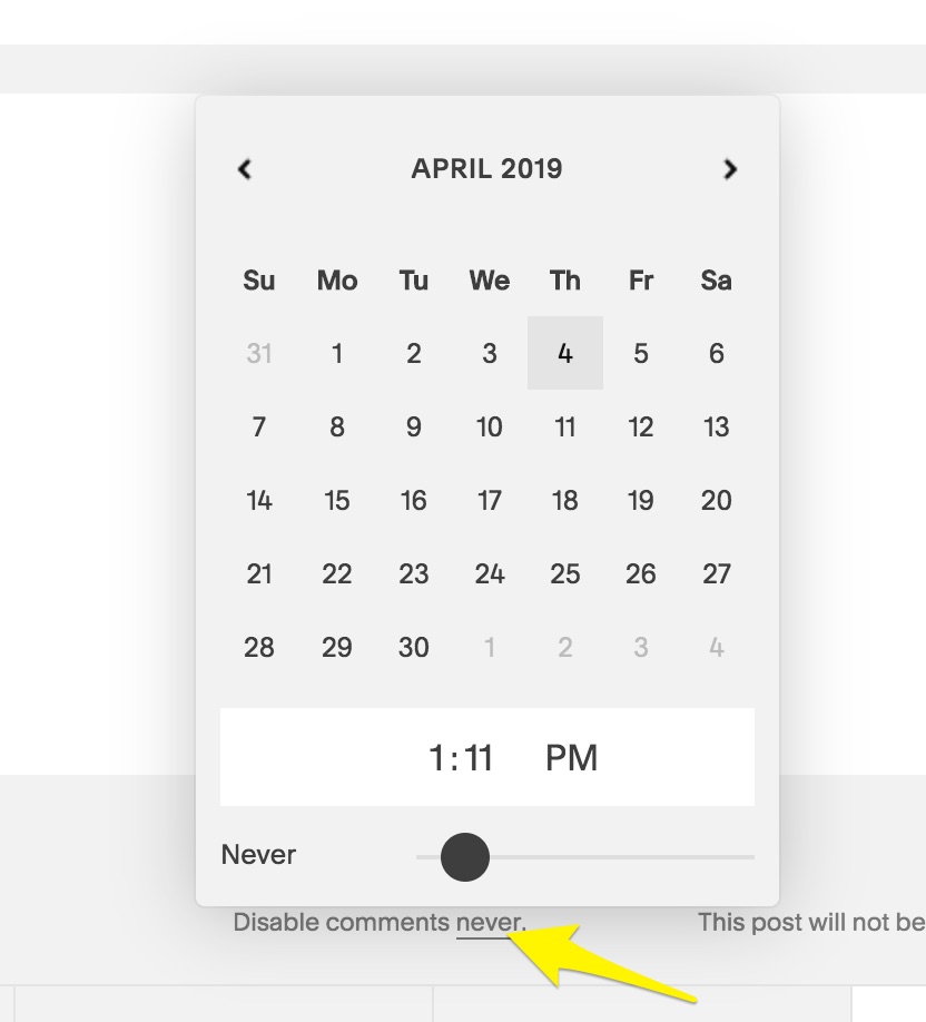 Calendar icon with yellow arrow